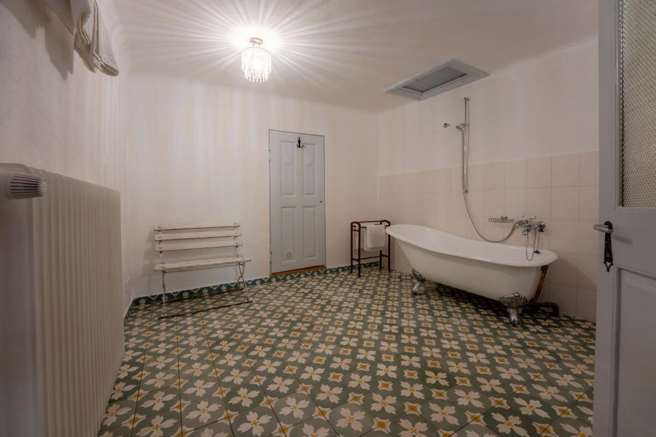 Casa Josef Bacon - La Strada - Aparthotel ซิวิโชอารา ภายนอก รูปภาพ